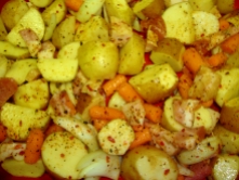 oven roasted potatoes and veggies 1